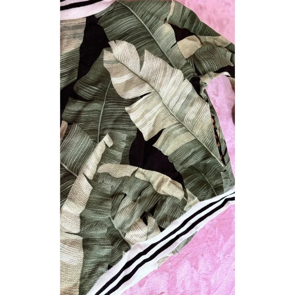 Jungle Gurl Jacket Jr Size Large Artsy Olive Green Banana Leaf Baseball Jacket‎